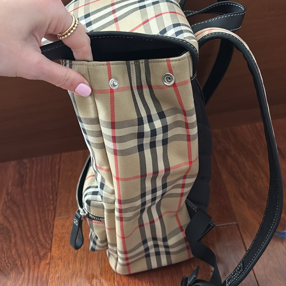 Burberry Dewey Backpack - Picture 6 of 10